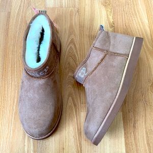 Juicy Couture Kerri Boots